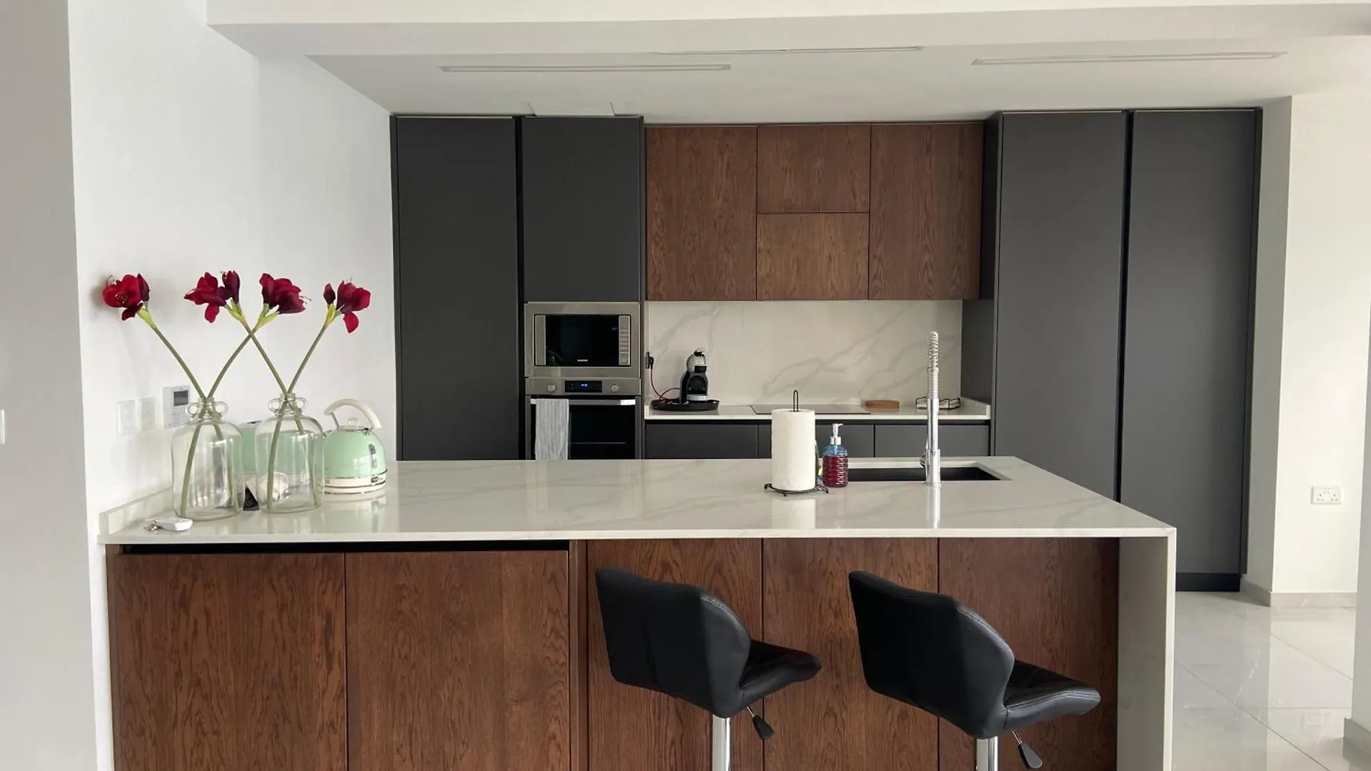 Seafront Luxury 2 Bedroom 3 Bathroom Apartment In St Julian'S Saint Julian's Malta