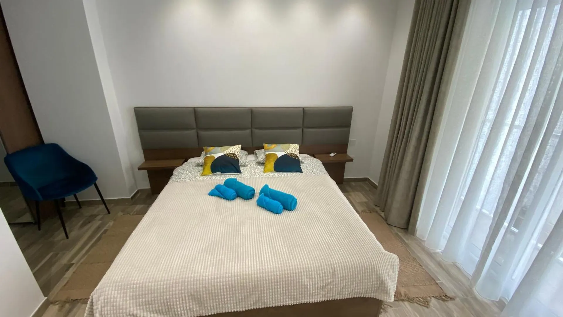 Seafront Luxury 2 Bedroom 3 Bathroom Apartment In St Julian'S Saint Julian's 0*,  Malta